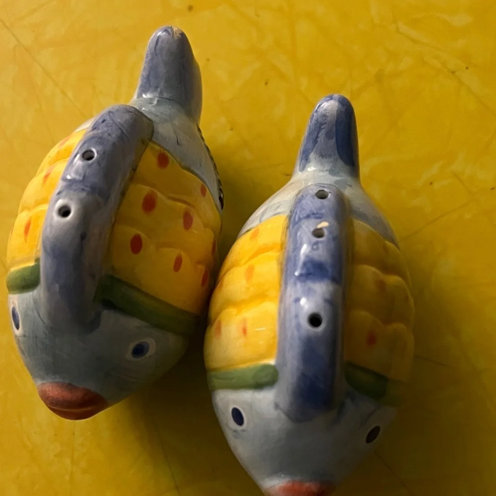 Colorful Ceramic Fish Salt and Pepper Shakers